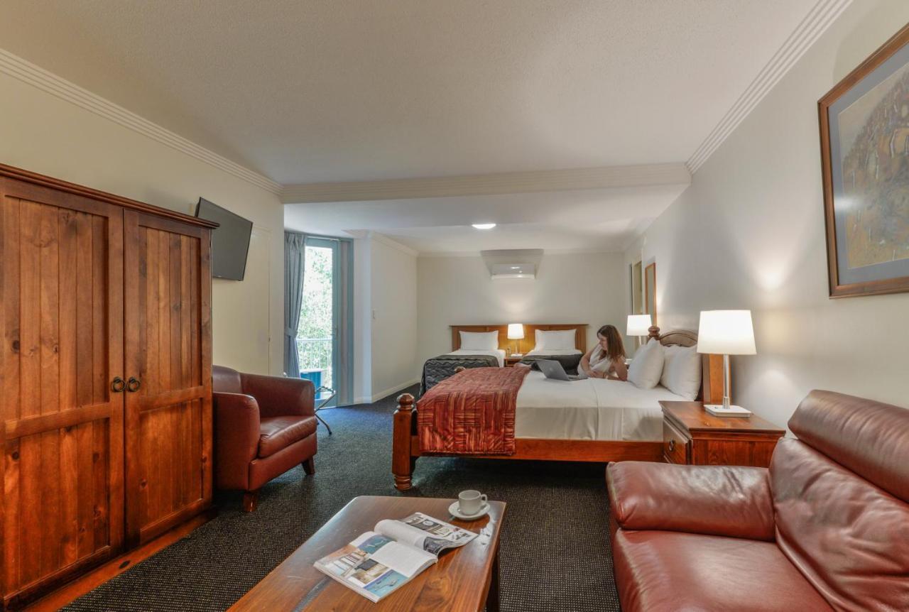 Burnett Riverside Hotel Μπούνταμπεργκ Εξωτερικό φωτογραφία