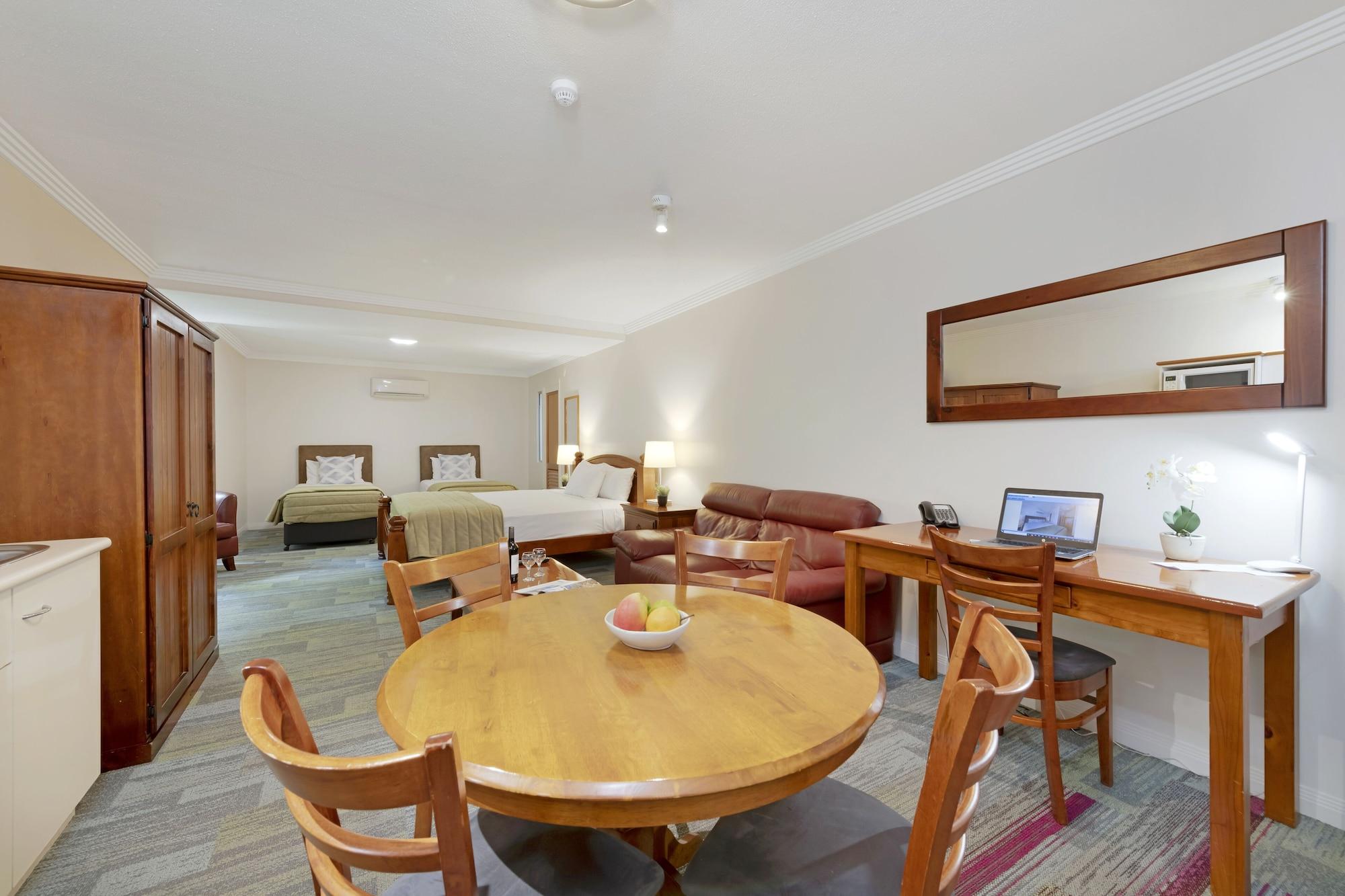 Burnett Riverside Hotel Μπούνταμπεργκ Εξωτερικό φωτογραφία