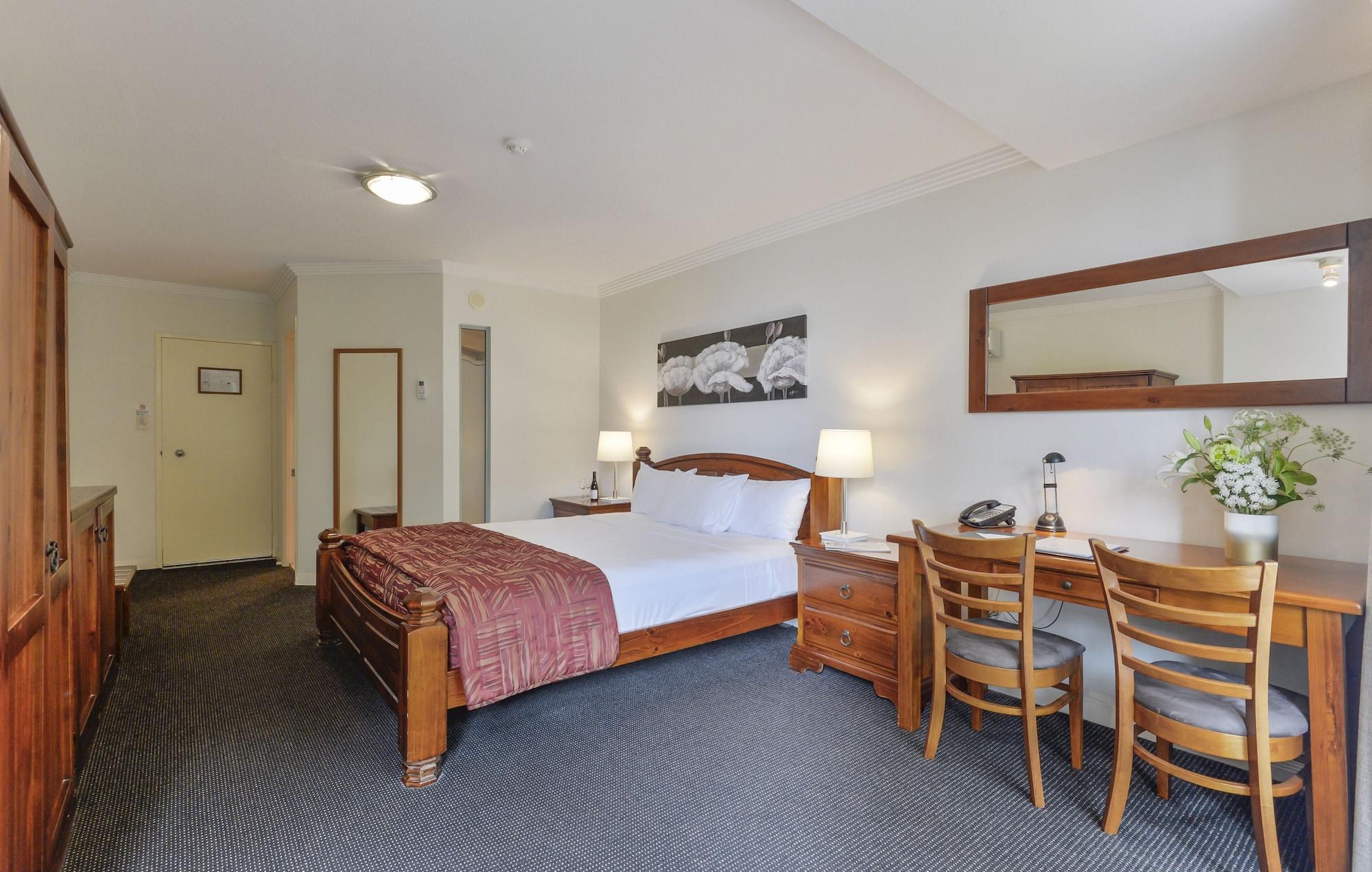 Burnett Riverside Hotel Μπούνταμπεργκ Εξωτερικό φωτογραφία