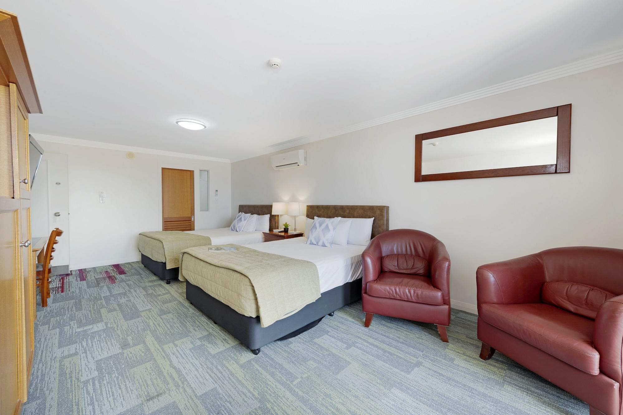 Burnett Riverside Hotel Μπούνταμπεργκ Εξωτερικό φωτογραφία