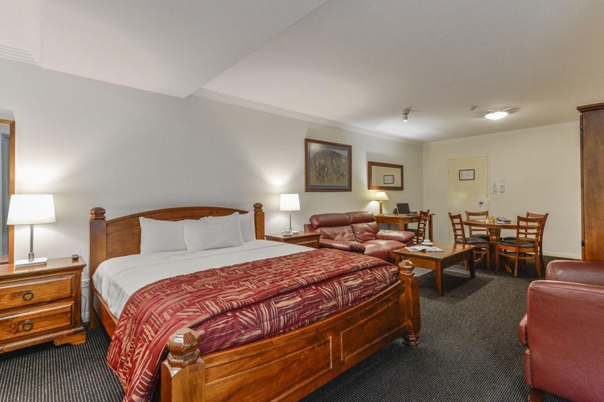 Burnett Riverside Hotel Μπούνταμπεργκ Εξωτερικό φωτογραφία