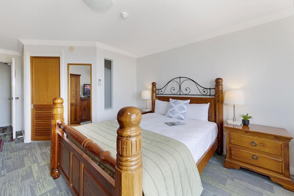 Burnett Riverside Hotel Μπούνταμπεργκ Εξωτερικό φωτογραφία