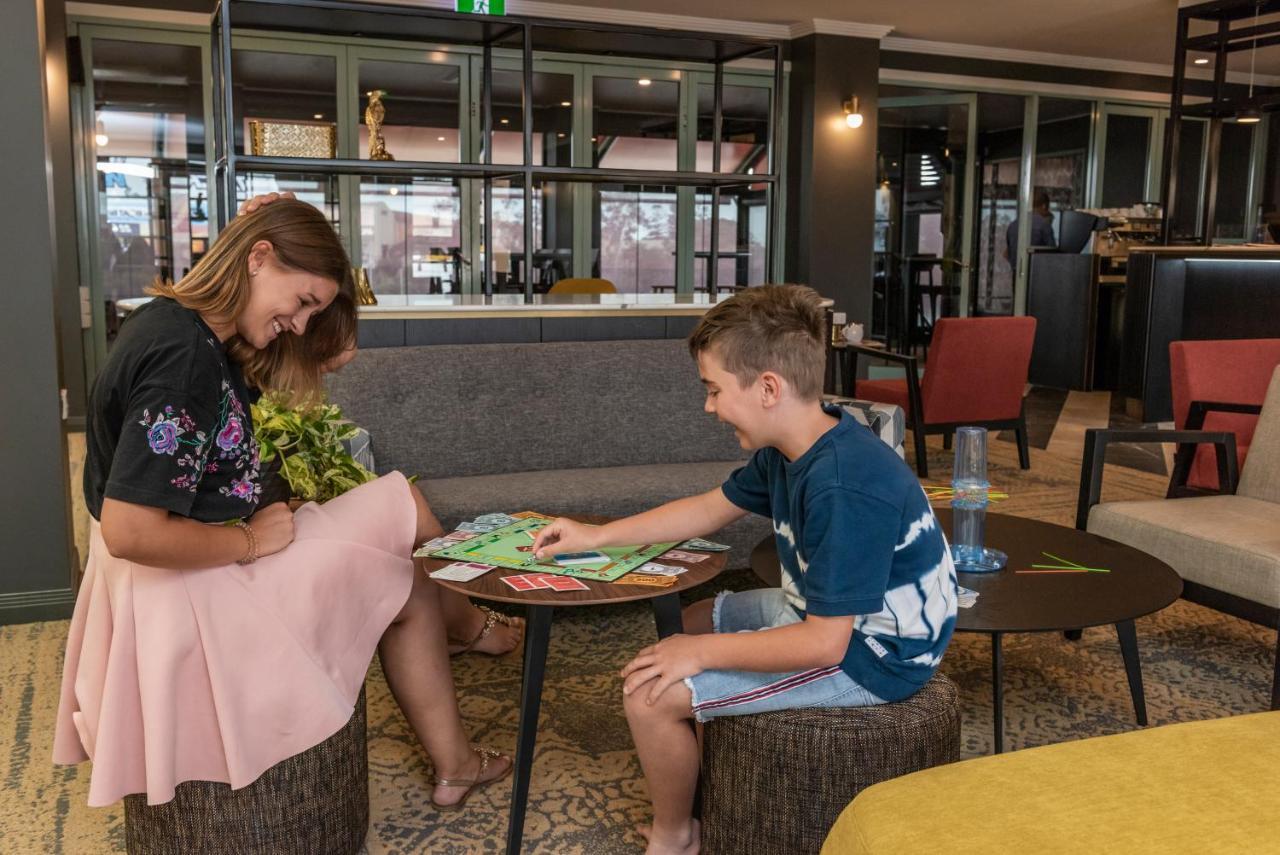 Burnett Riverside Hotel Μπούνταμπεργκ Εξωτερικό φωτογραφία